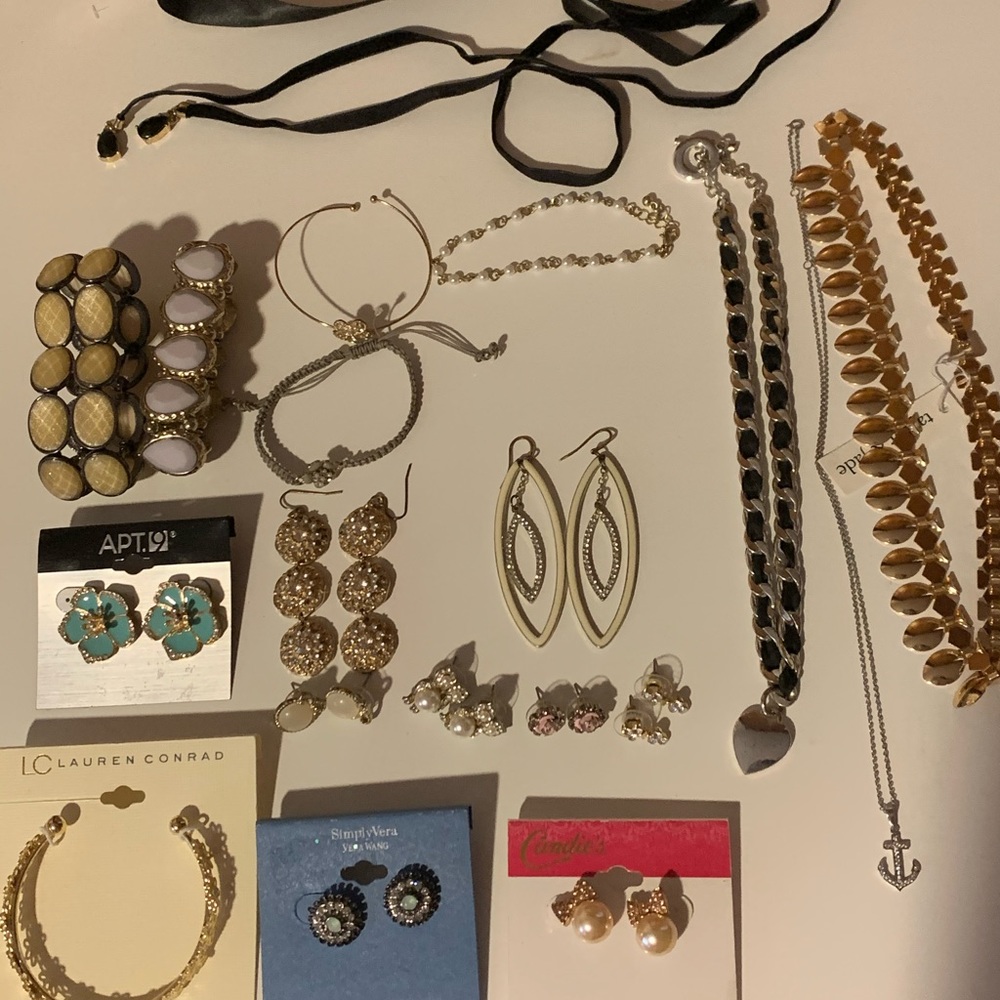 20 piece jewelry lot